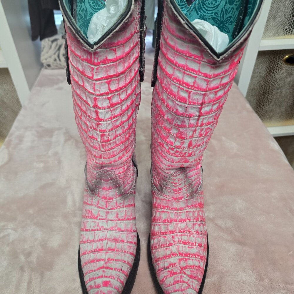 Corral Pink Full Caiman Hand Painted Pink Cowboy Boots Size 6.5 - Picture 3 of 11